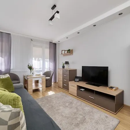 Wyszynskiego With Air Conditioning And Free Parking By Renters Wroclaw