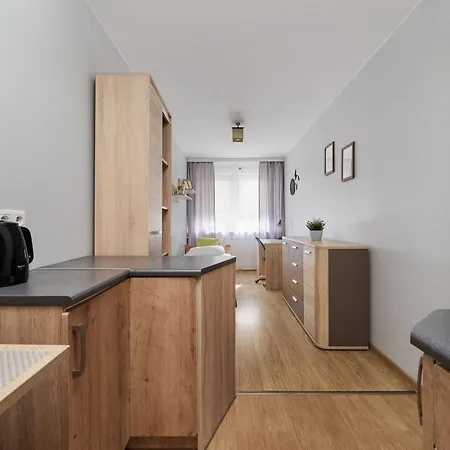Wyszynskiego With Air Conditioning And Free Parking By Renters Apartment